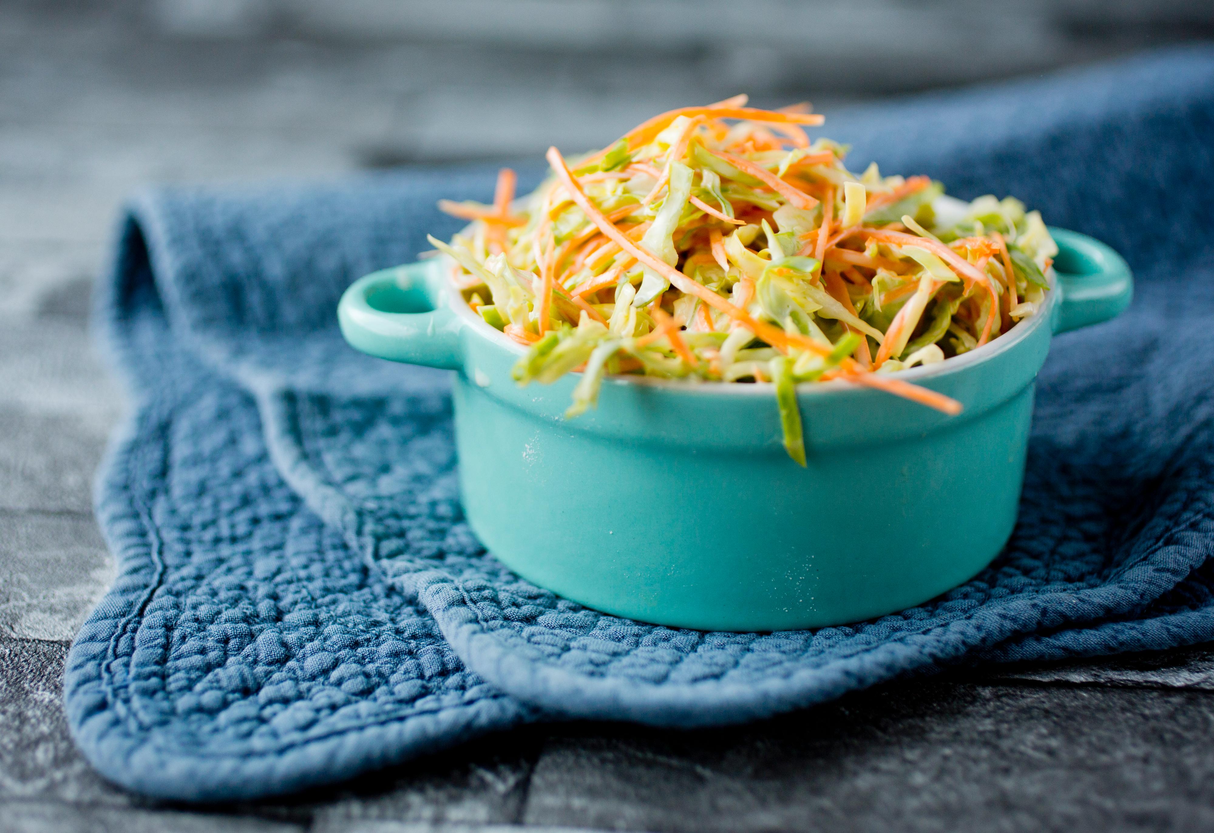 coleslaw-friskt-tilbeh-r-oppskrift