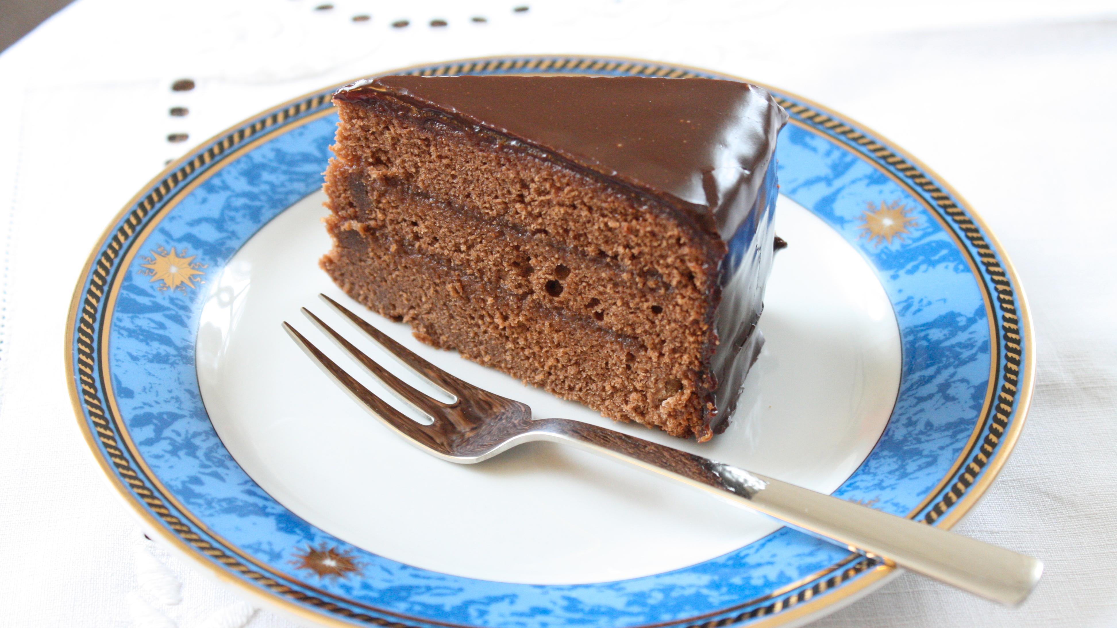 Sachertorte: Klassisk sjokoladekake med aprikossyltetøy