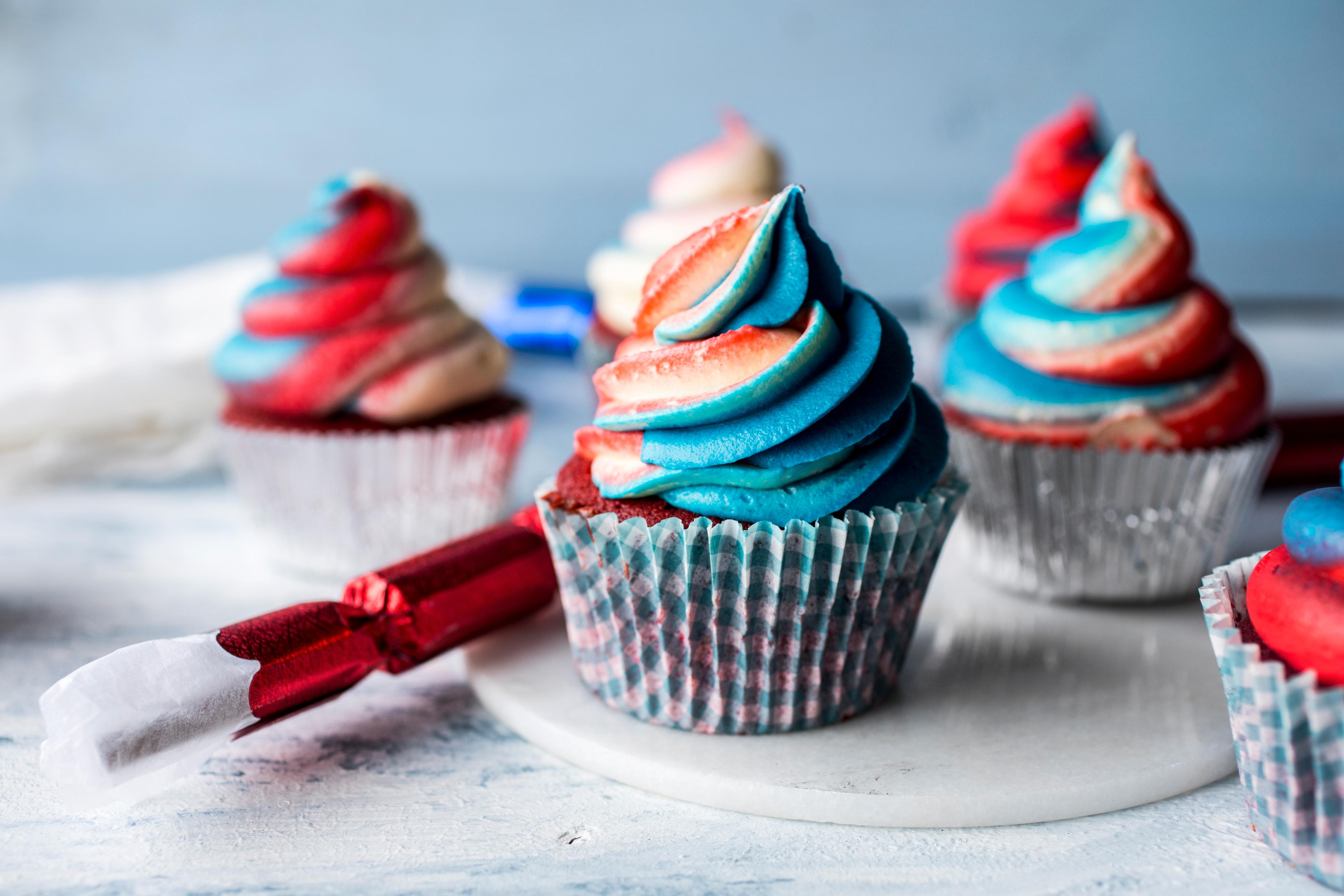 17. mai muffins - red velvet cupcakes
