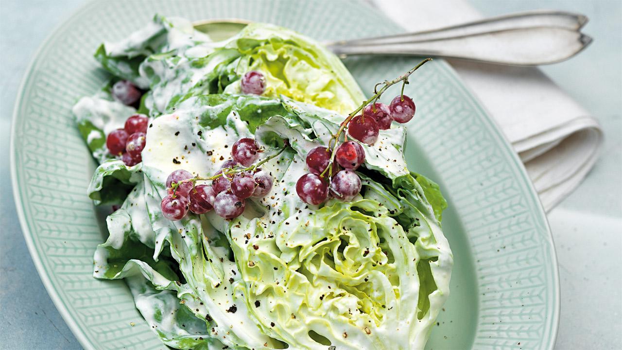Tina Nordströms salat med fløtedressing og rips