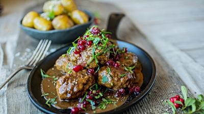 Kjøttkaker i brun saus