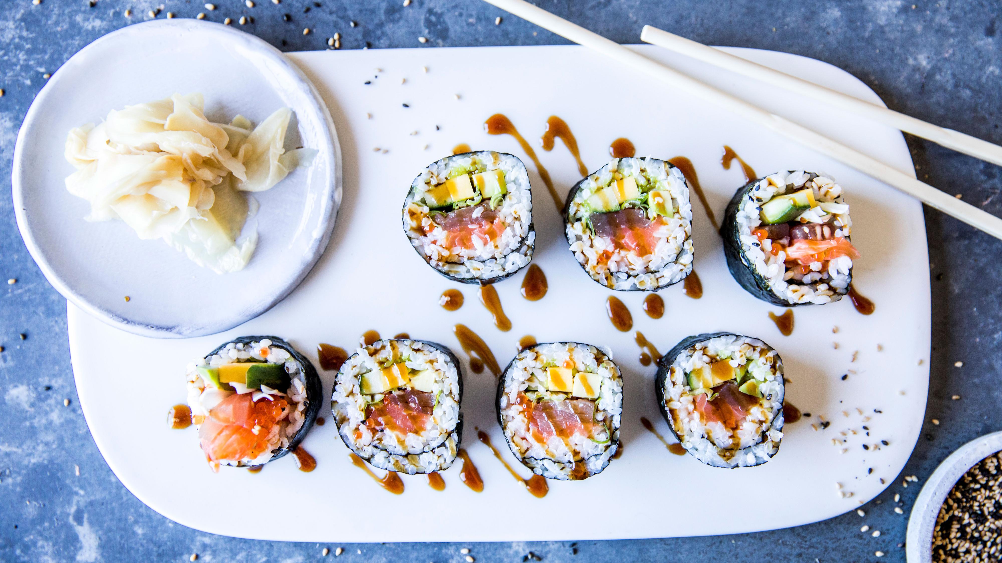 Hjemmelaget sushi: Futomaki