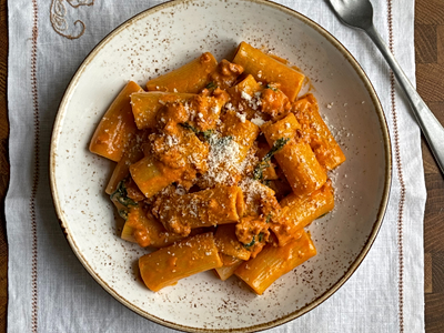 Rigatoni med salsicciasaus a la Sultne Gutter