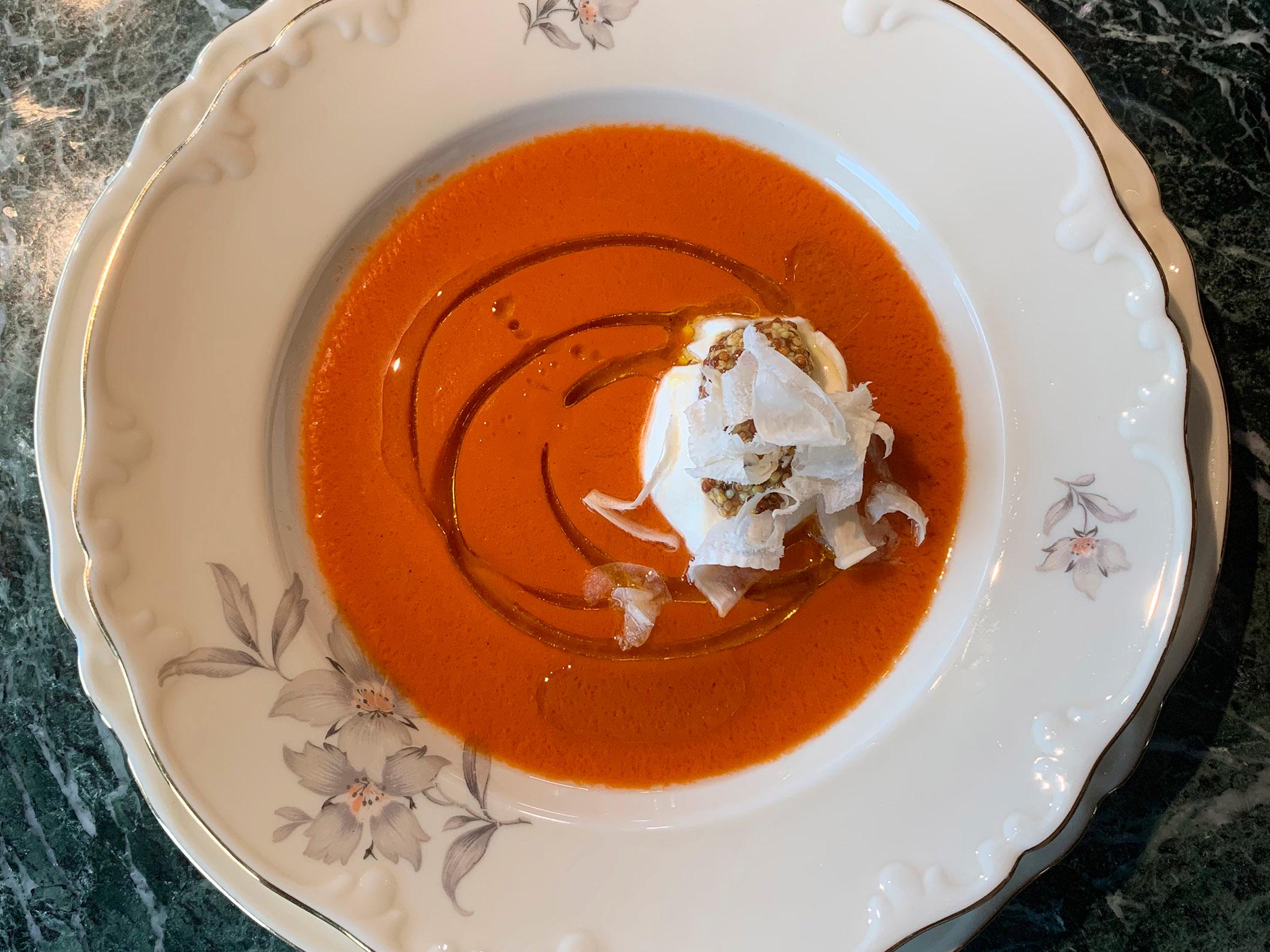 Gazpacho suppe