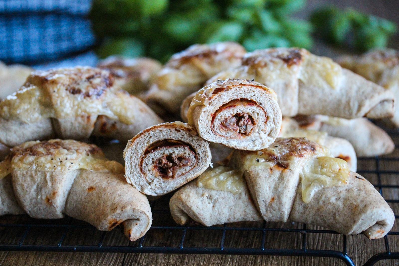 Tiltalende Presentasjon Av Pizzahorn Uten Melk