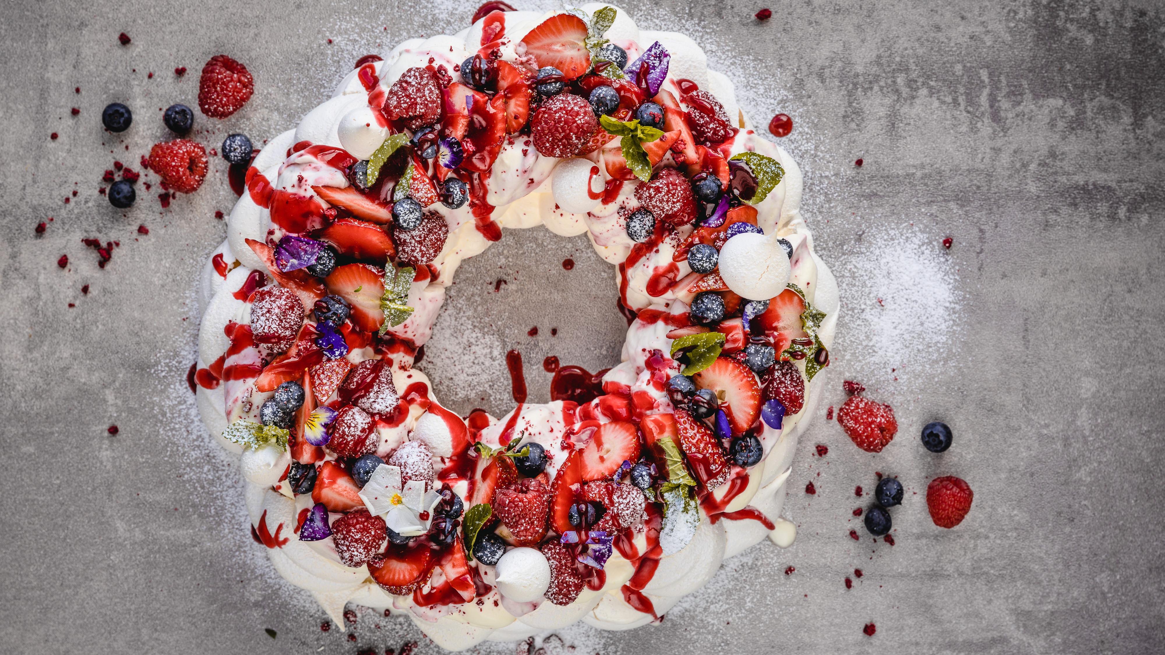 pavlova krans oppskrift