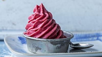 Frozen yoghurt med jordbær