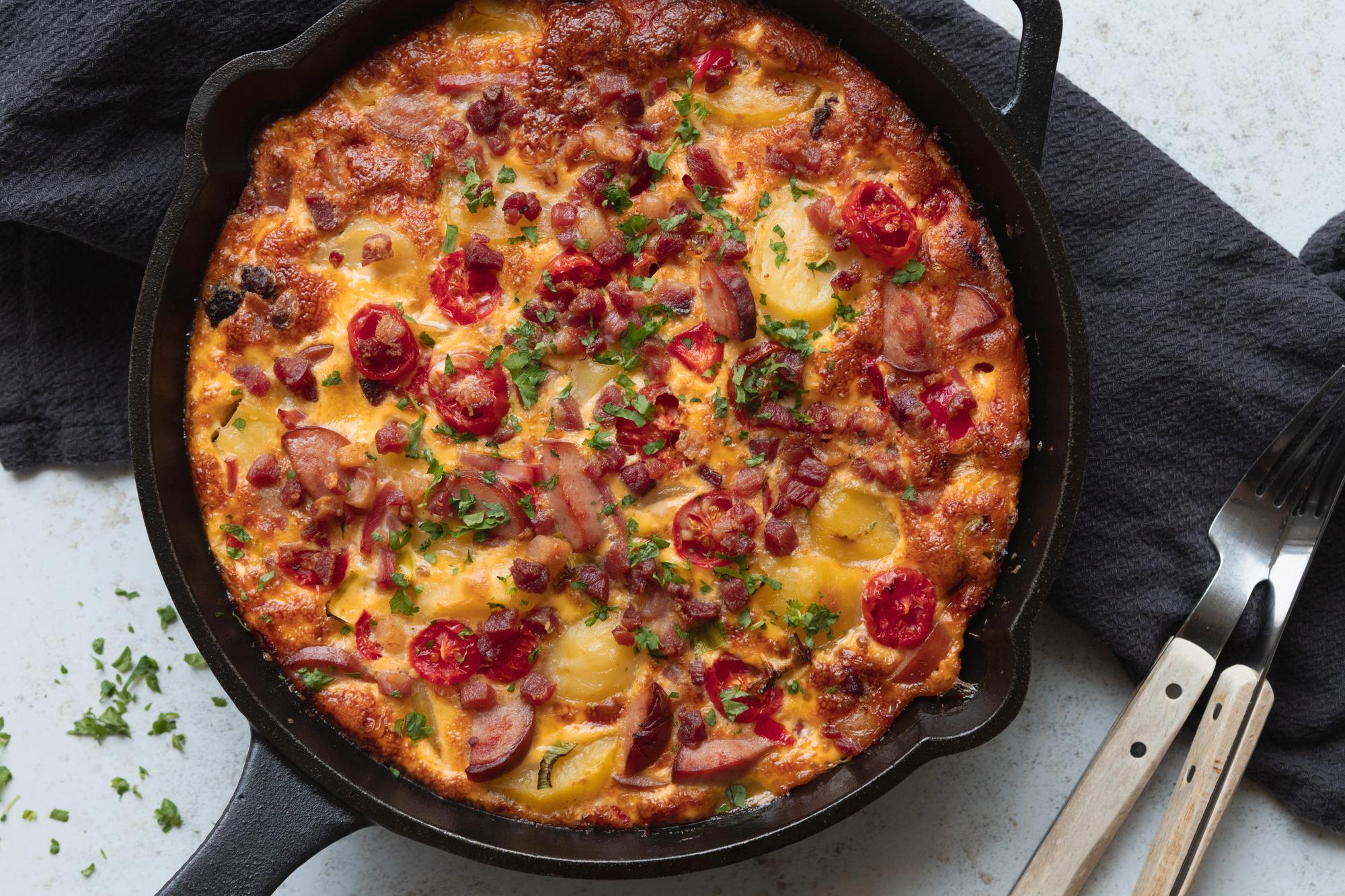 Bondeomelett – Skikkelig digg og mettende frokost-image