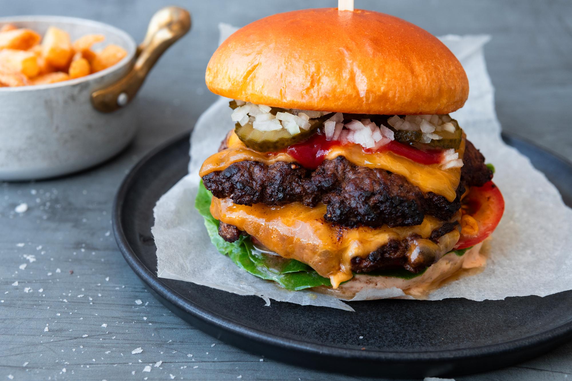Smashburger med big mac dressing-image